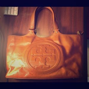Tory Burch Bombe Tote